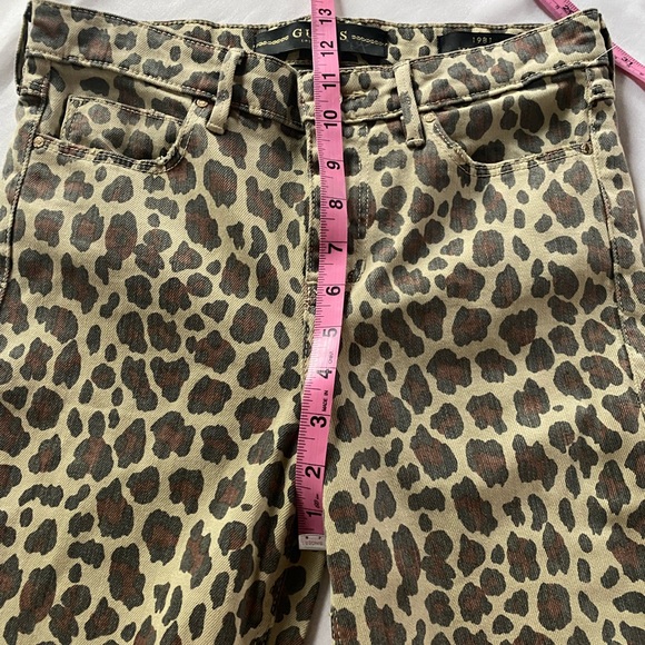 Guess | Animal Print High Rise Jeans NWOT - Picture 7 of 12